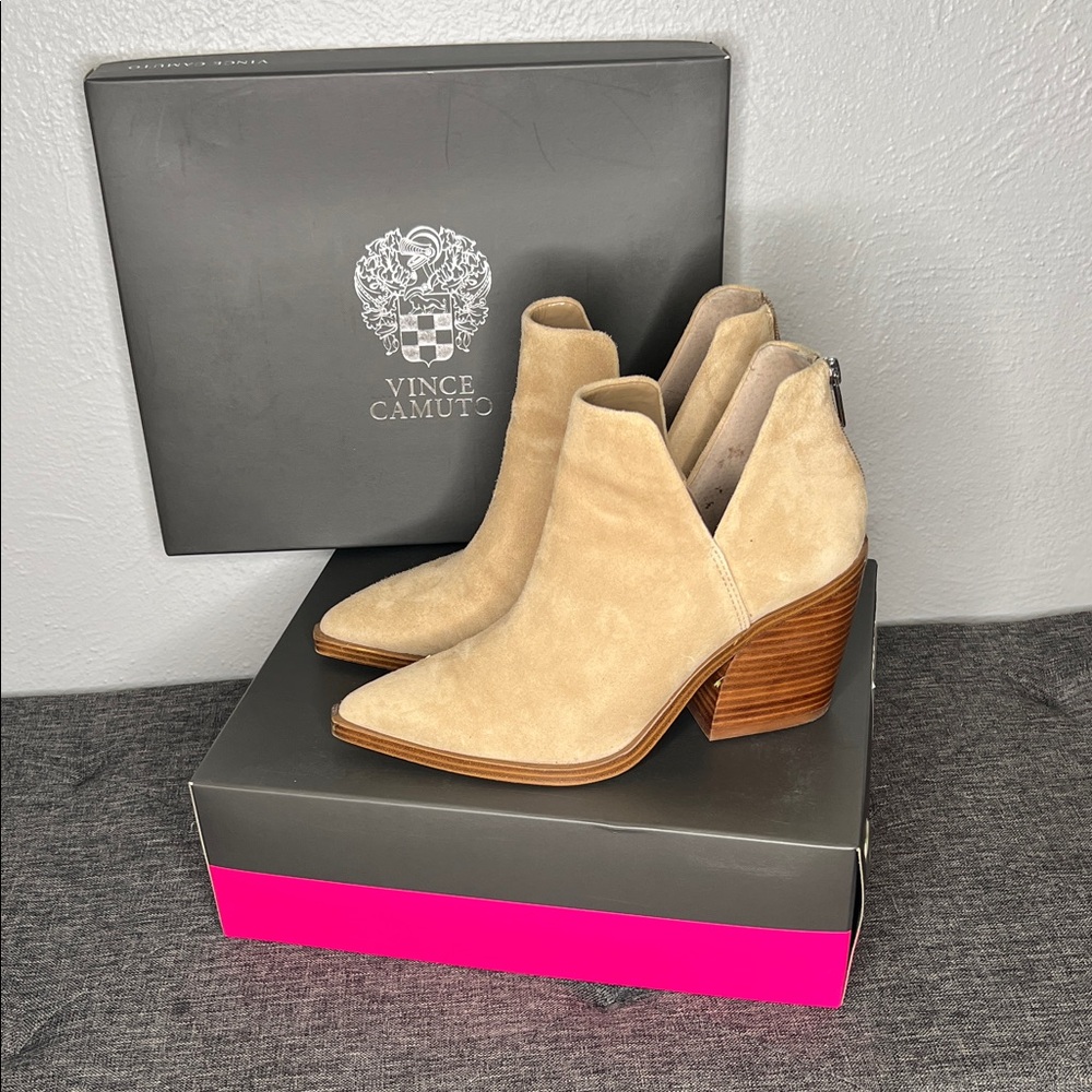 Vince Camuto Women's Cream Ankle Booties